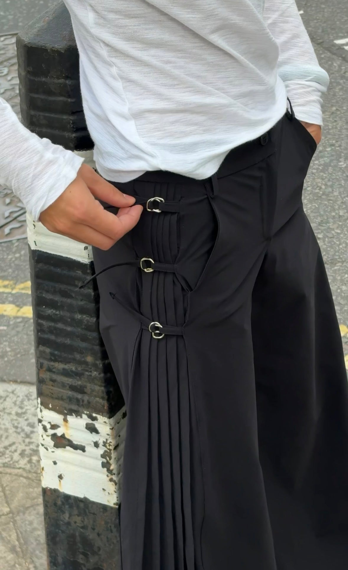 The Hoofing Trousers - Black